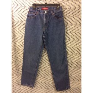 Women’s Levi’s jeans.👖